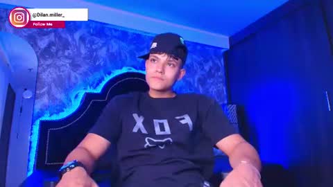Snapshot of dilanmiller_ chatting on July 2, 7:20 pm dilanmiller_ online show from July 2, 7:20 pm