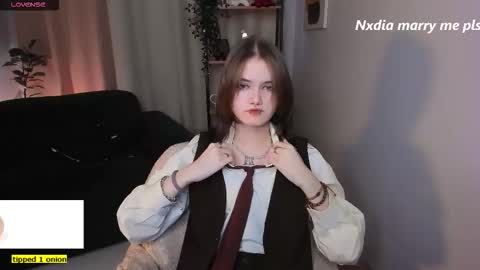 Dilara online show from September 22, 1:46 pm