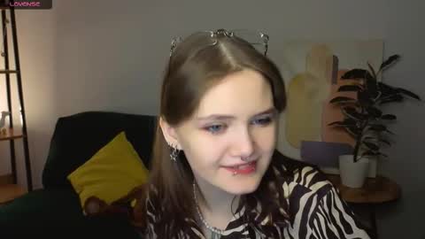 Dilara online show from February 28, 9:27 pm