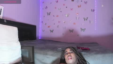 dilay__x online show from May 2, 11:10 pm