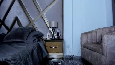 dimitriklein online show from October 29, 10:50 am