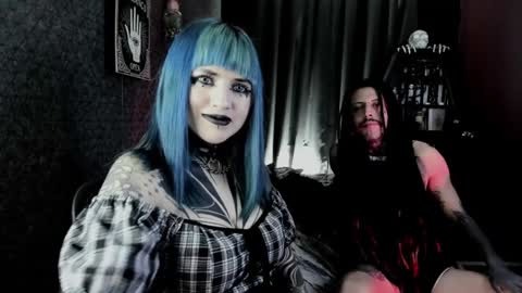Snapshot of dimmuanddarkness chatting on February 6, 6:18 am dimmuanddarkness online show from February 6, 6:18 am