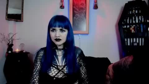 Snapshot of dimmuanddarkness chatting on July 2, 4:40 am dimmuanddarkness online show from July 2, 4:40 am