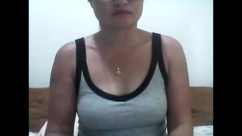 Dimple online show from March 28, 2:11 am