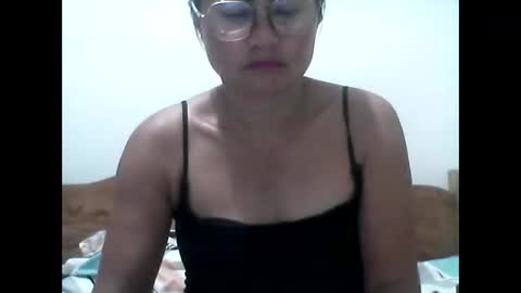 Snapshot of dimple_42 chatting on May 28, 9:23 pm Dimple online show from May 28, 9:23 pm