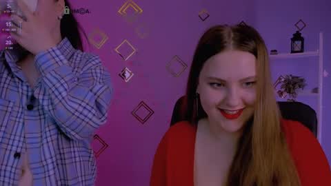 dina_bloom online show from May 11, 4:04 pm