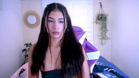 DINA online show from May 14, 4:36 pm