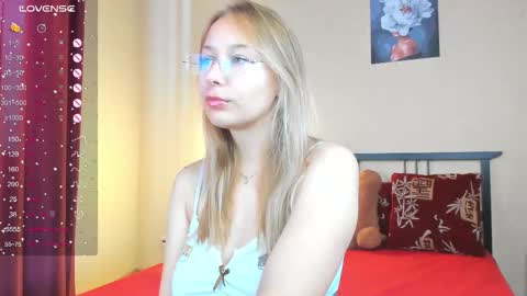 Dina online show from September 15, 2:55 am