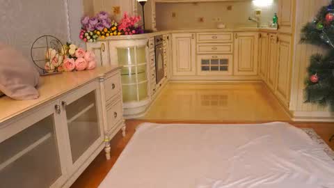 Snapshot of dinacaguimbal chatting on January 10, 10:06 am Dina and ill be glad to be here with you follow to me online show from January 10, 10:06 am