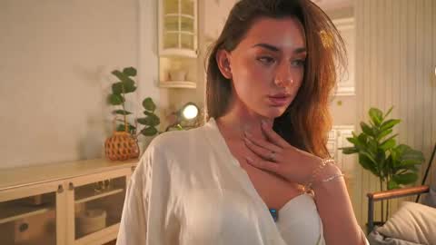 Dina and ill be glad to be here with you follow to me  online show from April 30, 12:11 pm