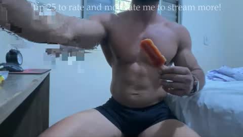 dinhoo14 online show from October 30, 7:25 pm