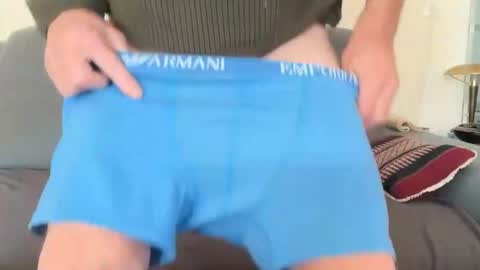 dinnerout1111 online show from March 9, 12:20 pm