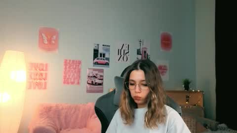 Snapshot of dinnerwithflowers chatting on February 8, 1:14 pm Sara Connor online show from February 8, 1:14 pm