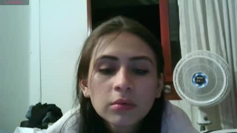Snapshot of diosa_cristal_ chatting on March 18, 2:47 am Cristal Independent model online show from March 18, 2:47 am