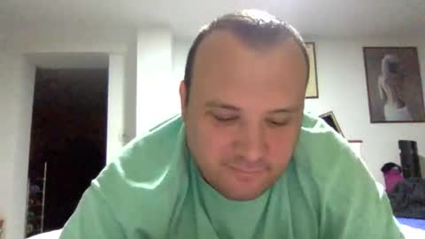 Snapshot of dirme chatting on February 4, 11:42 pm dirme online show from February 4, 11:42 pm