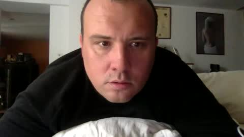 Snapshot of dirme chatting on February 17, 12:34 pm dirme online show from February 17, 12:34 pm