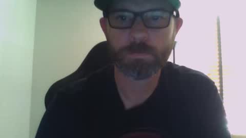 Snapshot of dirtrider15 chatting on January 25, 7:18 pm dirtrider15 online show from January 25, 7:18 pm