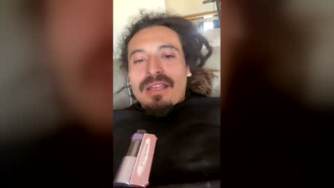 Snapshot of dirtsdirt1 chatting on March 27, 10:20 pm dirtsdirt1 online show from March 27, 10:20 pm