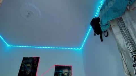 Snapshot of dirty_x_fox chatting on February 25, 8:02 am dirty_x_fox online show from February 25, 8:02 am