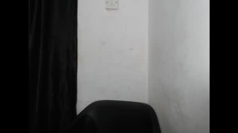 Dirtyangel online show from February 22, 4:57 am