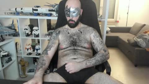 Robert online show from February 2, 12:30 am