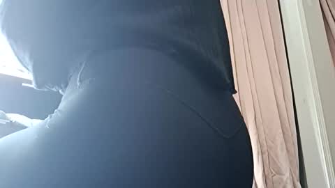 Daisy Wylde online show from February 3, 4:21 am