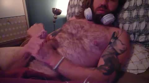 dirtyenrique online show from May 7, 10:26 pm