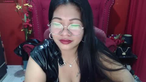 Snapshot of dirtyfungirl chatting on February 4, 2:21 pm LatexQueen online show from February 4, 2:21 pm