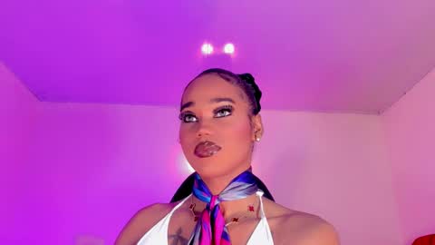 Naomy  online show from November 12, 3:18 am