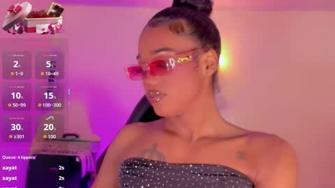 Naomy  online show from February 7, 4:16 am