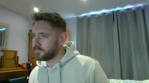 Exhibitionist Ben online show from October 29, 11:23 am