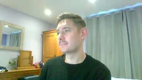 Exhibitionist Ben online show from November 10, 12:37 pm