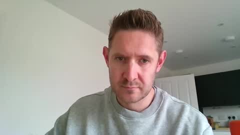 Exhibitionist Ben online show from June 4, 9:59 am