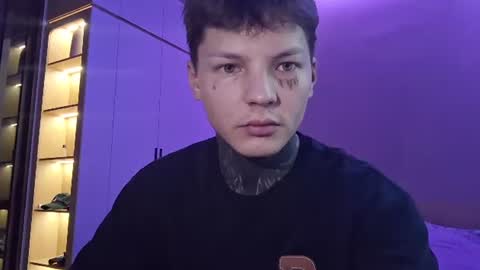 dirtymercedes online show from June 29, 3:35 am
