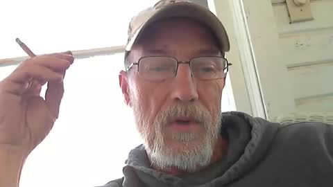 Snapshot of dirtynastyoldman chatting on March 1, 9:37 pm dirtynastyoldman online show from March 1, 9:37 pm