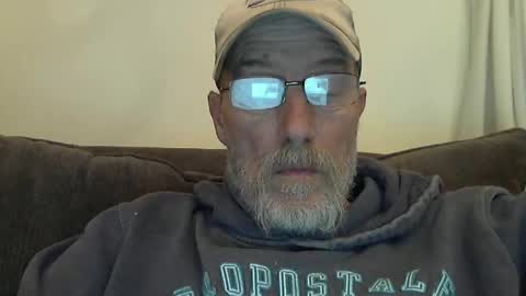 Snapshot of dirtynastyoldman chatting on March 8, 2:55 am dirtynastyoldman online show from March 8, 2:55 am