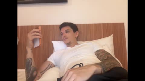 Snapshot of dirtyprettyboi chatting on April 16, 3:40 am buy tokens with link online show from April 16, 3:40 am