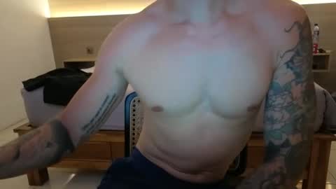 Snapshot of dirtyprettyboi chatting on April 20, 9:45 am buy tokens with link online show from April 20, 9:45 am