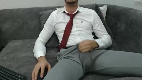 dirtyybooyy77 online show from October 8, 11:46 pm