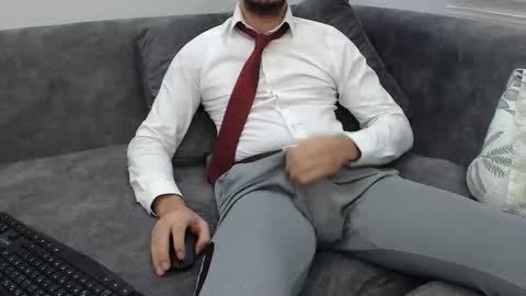 dirtyybooyy77 online show from November 16, 9:42 pm