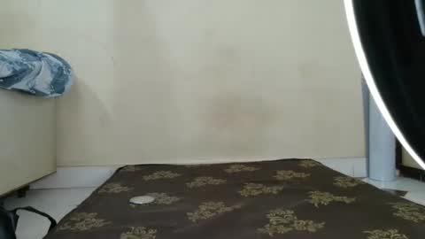 dishax26x online show from February 13, 5:03 am