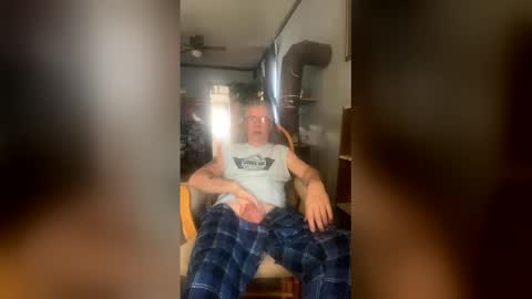 dispencer74 online show from March 20, 3:39 pm