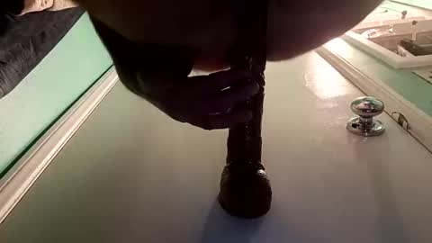 Snapshot of distruct6969 chatting on November 1, 9:28 pm distruct6969 online show from November 1, 9:28 pm