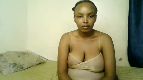 Snapshot of diva_cheupe chatting on March 26, 3:34 am diva_cheupe online show from March 26, 3:34 am