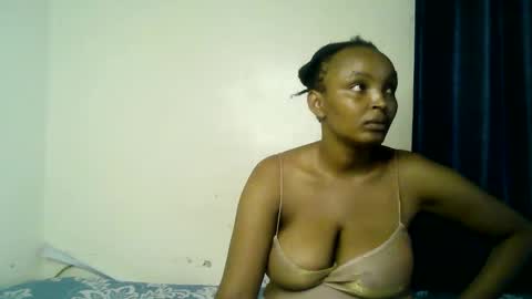 Snapshot of diva_cheupe chatting on March 26, 6:35 pm diva_cheupe online show from March 26, 6:35 pm