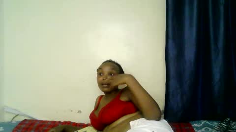 Snapshot of diva_cheupe chatting on March 27, 8:30 pm diva_cheupe online show from March 27, 8:30 pm