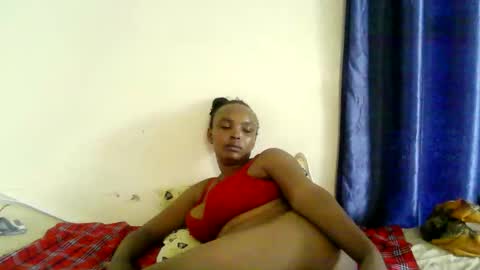 diva_cheupe online show from April 17, 9:45 am