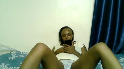 diva_cheupe online show from May 7, 9:09 pm