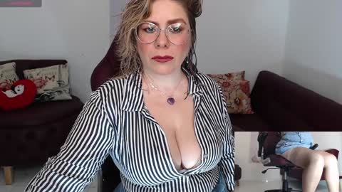 Diva online show from January 8, 10:37 pm