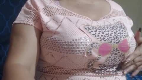 Snapshot of diviina chatting on June 20, 5:27 pm diviina online show from June 20, 5:27 pm